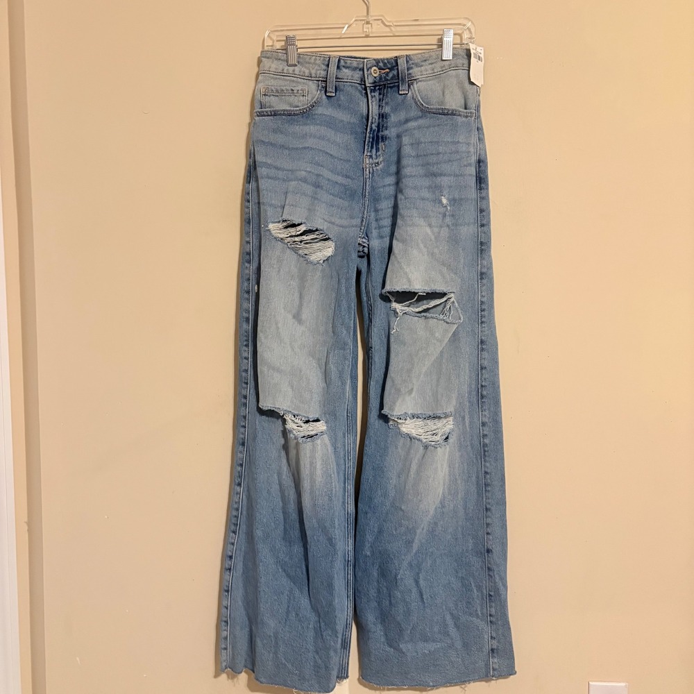 Hollister High-Rise Extreme Baggy Distressed Light Wash Jeans W26 L32 - Picture 2 of 16